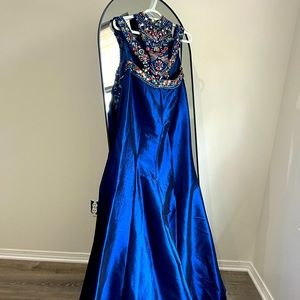 Morilee by Madeline Gardner Prom Dress. This two piece is gorgeous. Like new.